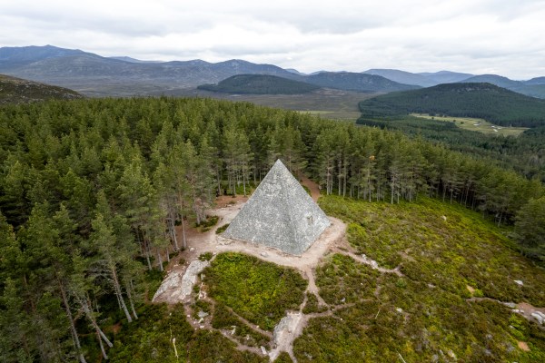 Prince Albert's Cairn | Ecosse